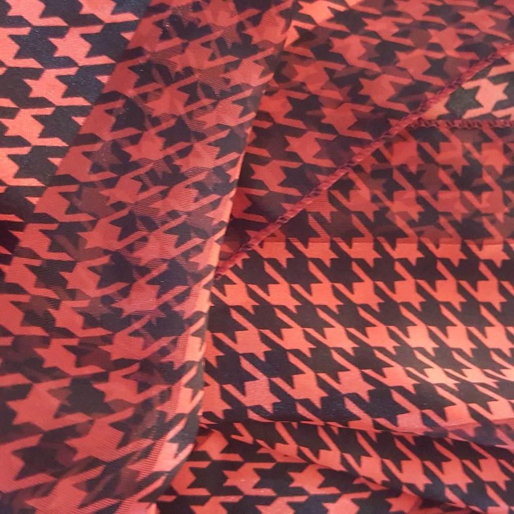 60" Black & Red Scarf